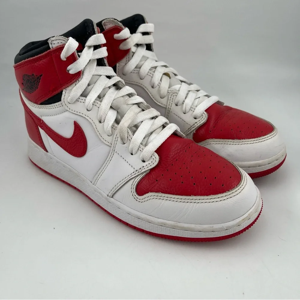 Nike Kid Air Jordan 1 Retro High OG Heritage-SZ 6.5-Red White 575441-161 Sneaker